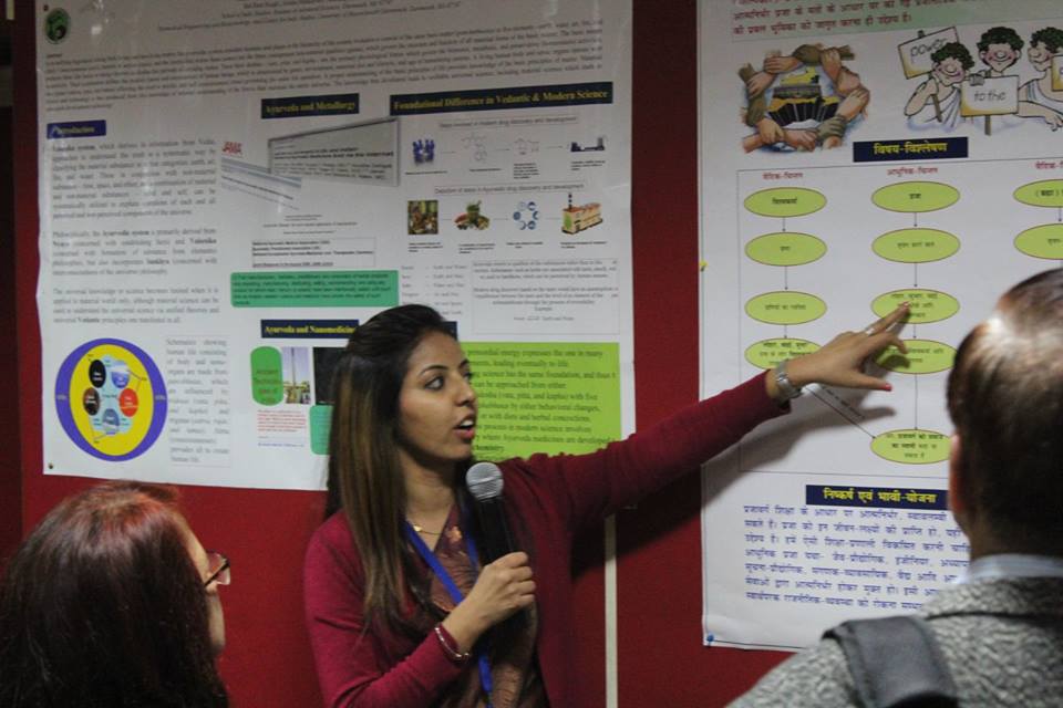 Dr. Aparna Dhir while explaining her Poster.
